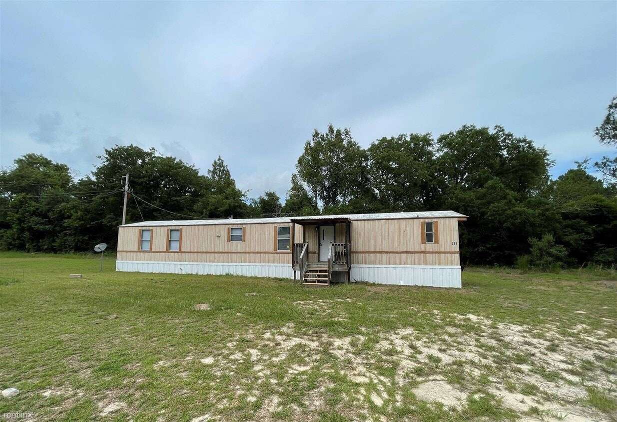 Primary Photo - 3 br, 2 bath Mobile Home - 718 Reedy O Smi...