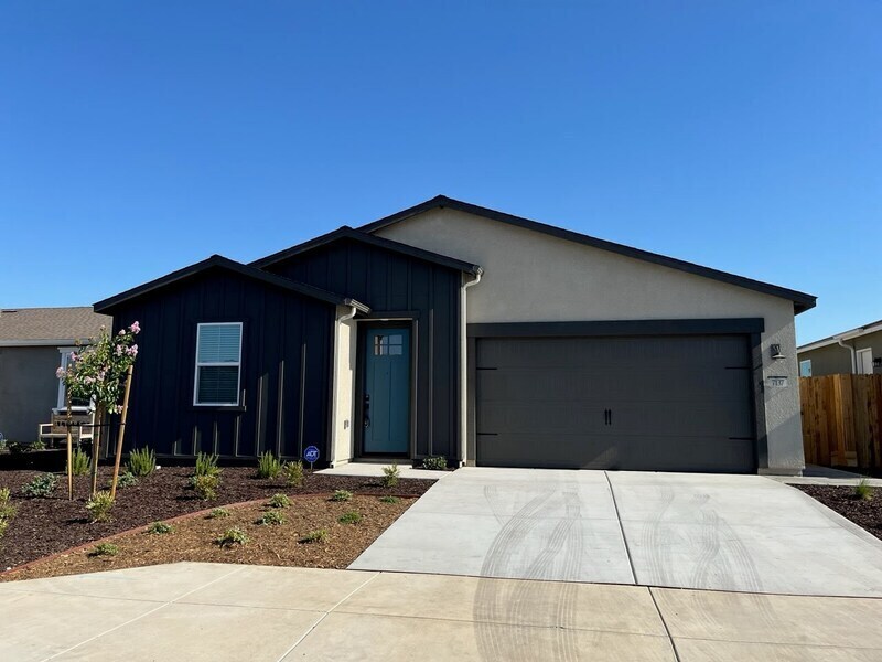 Primary Photo - 7137 Capital Reef Dr