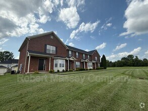 Building Photo - 12806 Lost Hill Walk