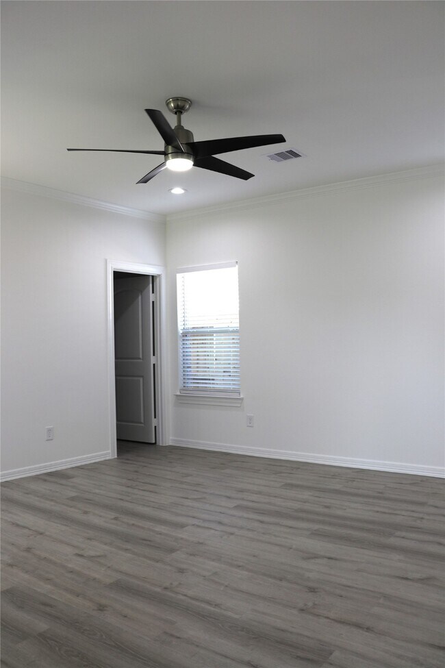 Building Photo - 16603 Bonnie Sean Dr