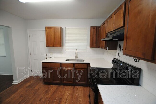 Foto del edificio - 6507 Harlow Blvd
