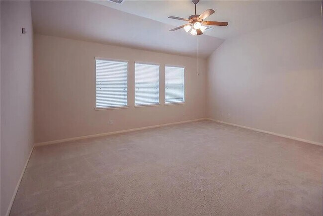 Foto del edificio - 8911 Willow Wind Ln