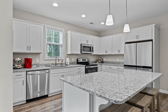 Building Photo - 307 Fishing Duck