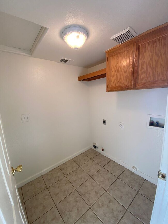 Foto del edificio - Available soon, beautiful home nestled in ...