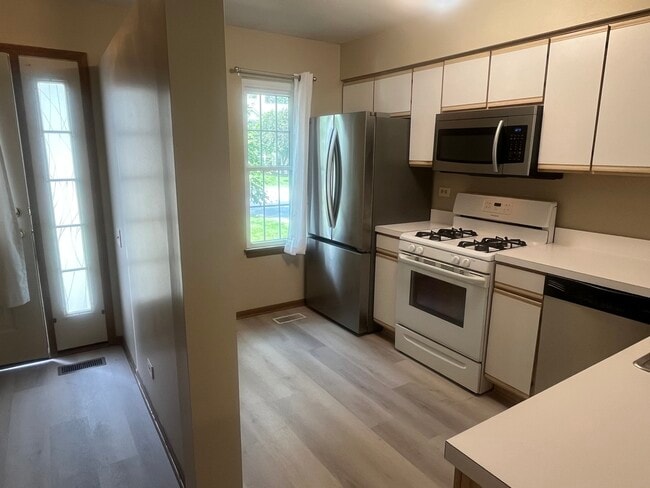 Building Photo - 3456 St Barthelemy Ln