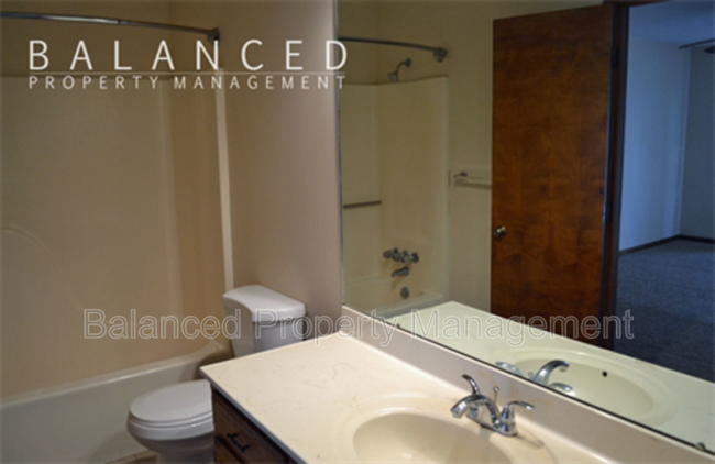 Foto del edificio - 3636 SW Eveningside Dr