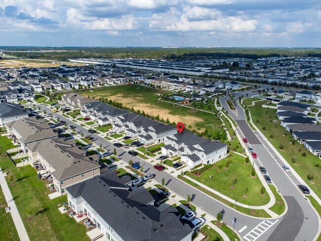 Building Photo - 9425 Westside Hls Dr