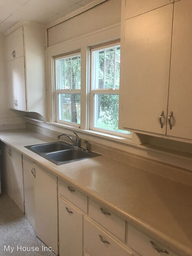 Foto del edificio - 610 S Whitcomb St