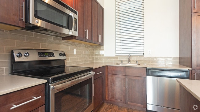 Interior Photo - MOTIF APTS