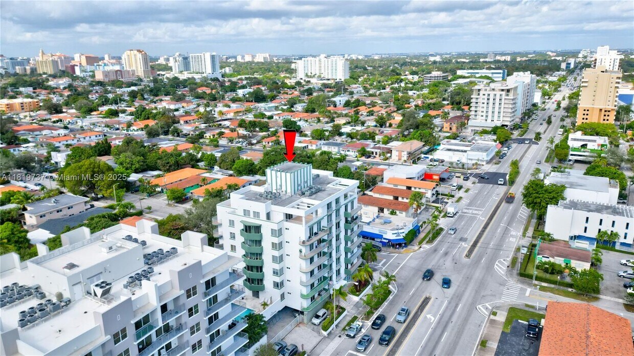 Foto principal - 2550 SW 27th Ave
