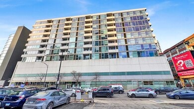 Building Photo - 630 N Franklin St