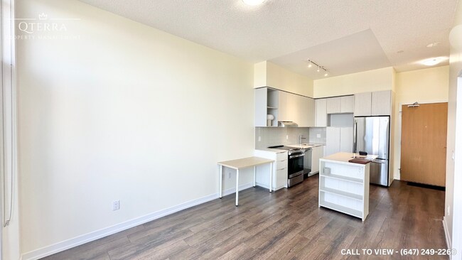 Building Photo - 2520 Eglinton Av W