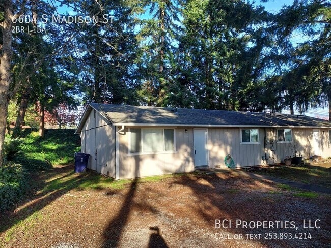 Foto del edificio - 6604 S Madison St