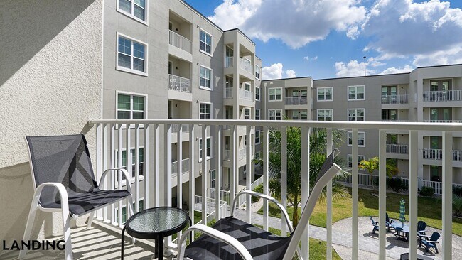 Building Photo - 2220 W First St