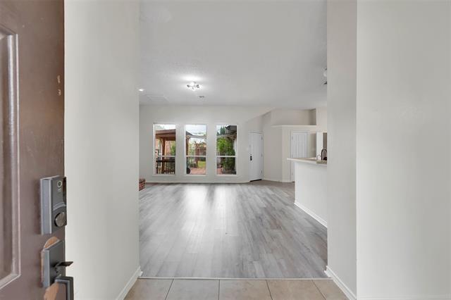 Foto del edificio - 1523 Pebblestone Ct