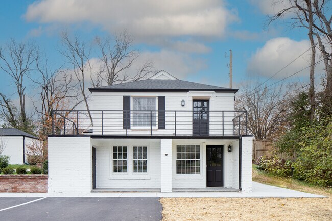 Foto del edificio - 203 Leake Ave