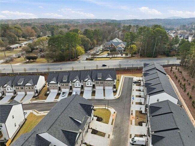 Foto del edificio - 5728 Urban Vlg Wy