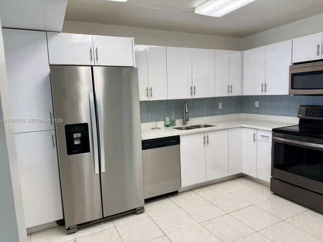 Foto del edificio - 20850 San Simeon Way