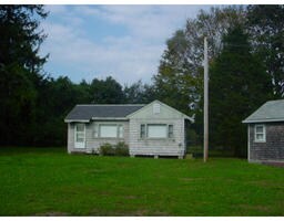 Building Photo - 232-236 Huttleston Ave