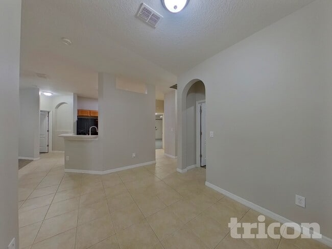 Building Photo - 502 Azalea Bloom Dr