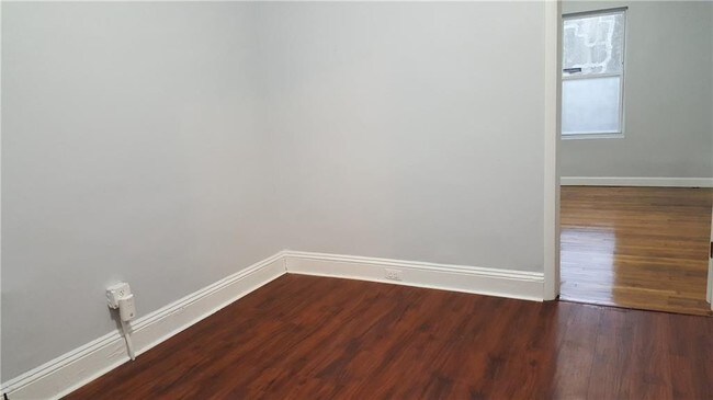 Building Photo - 62 Georges Rd