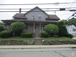 Building Photo - 312 Church St