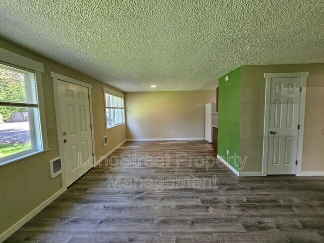 Foto del edificio - 17615 SW Blanton St