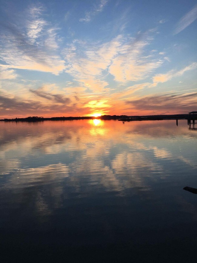 Sunset on the Waterfront - 4204 Lands End Rd