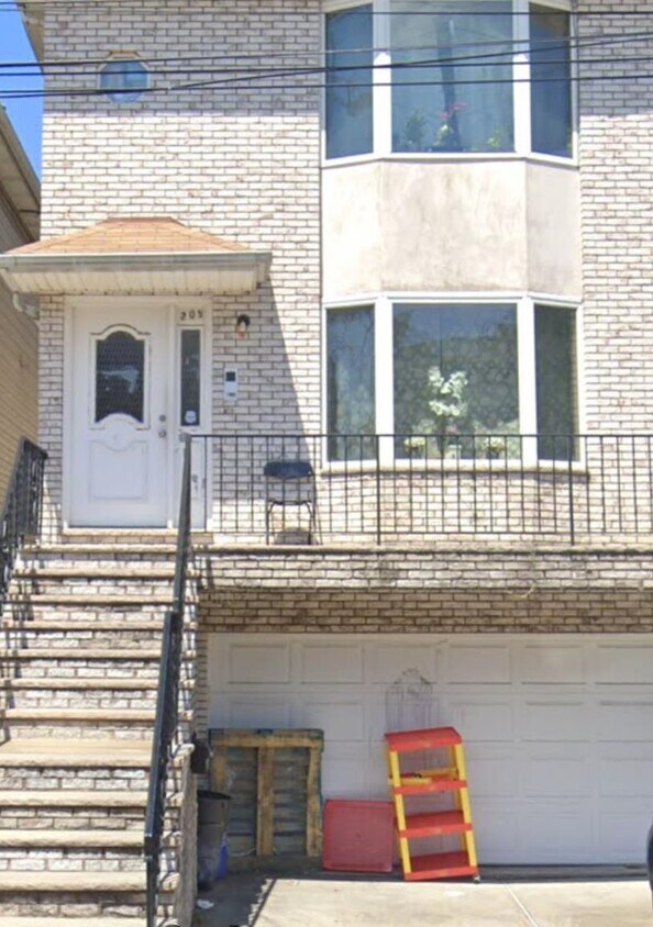 209 Liberty Ave Unit 1, Jersey City, NJ 07306 Condo for Rent in