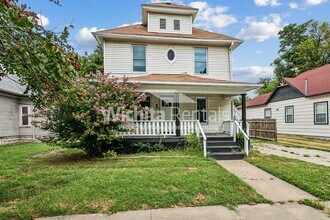 Building Photo - 1132 B W Munnell Ave