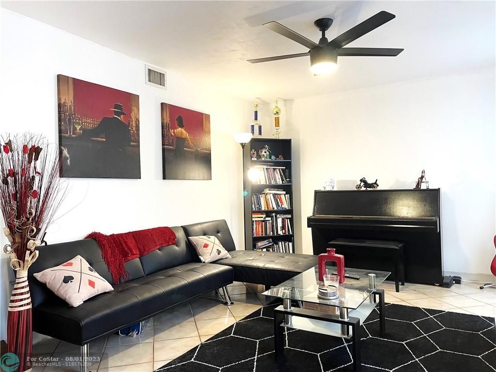 Foto principal - 42 Matador Ln