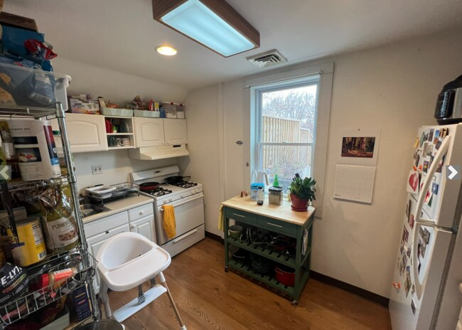 Building Photo - 10 Jay St