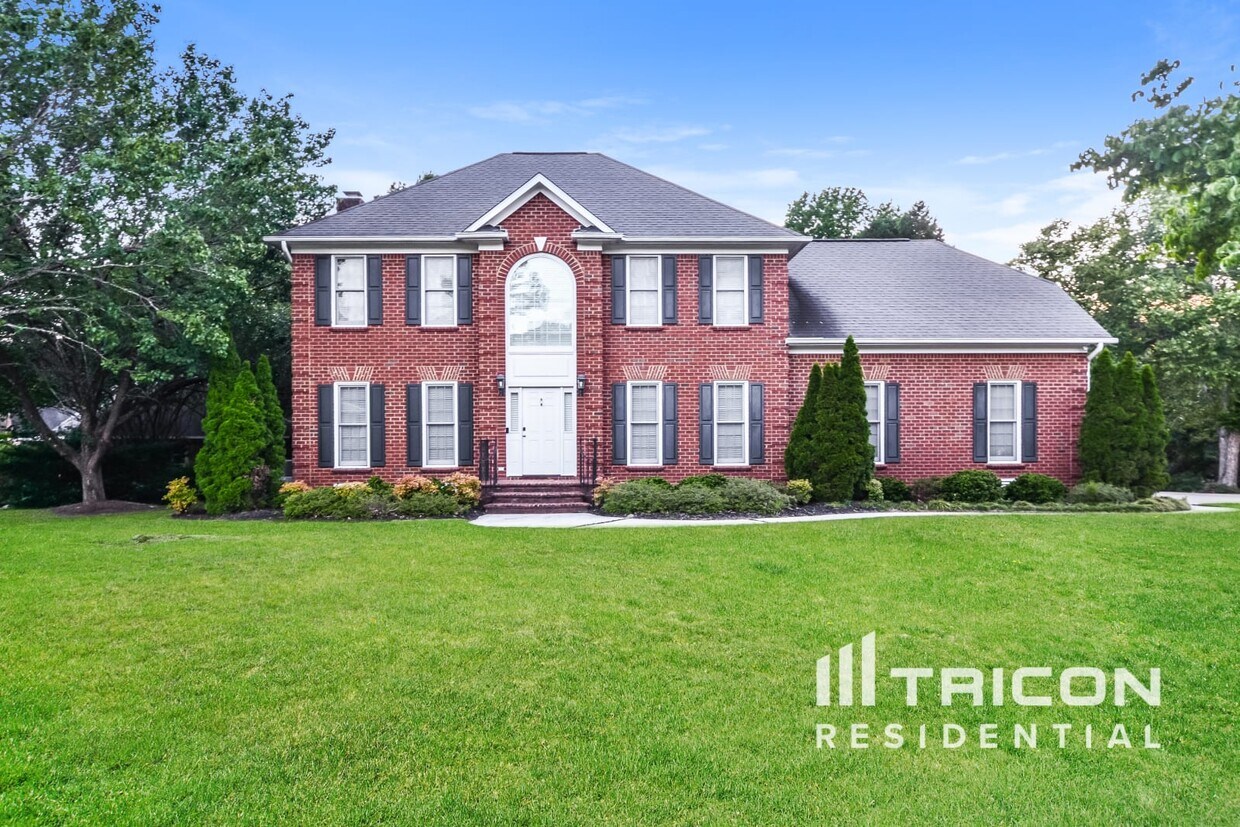Foto principal - 201 Chancery Ln
