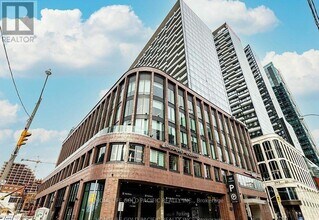 Building Photo - 480 Front St W