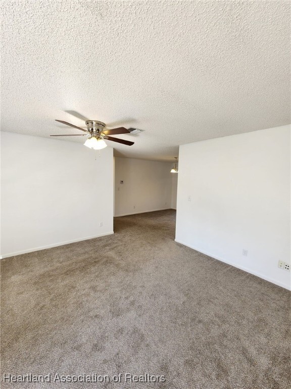 Building Photo - 2306 N Archer Rd