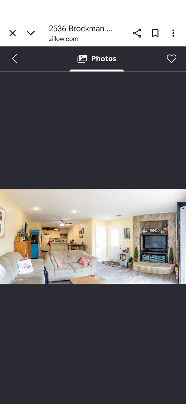 Foto del edificio - 2536 Brockman St