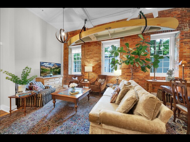 Foto del edificio - 1535 Caraleigh Mills Ct