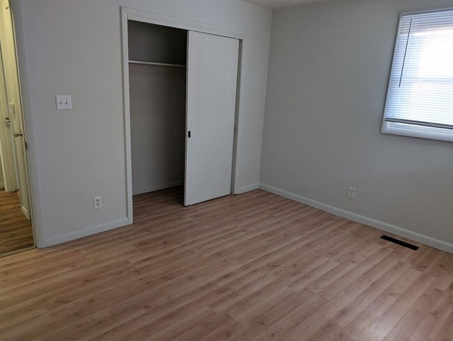 Foto del edificio - 57-63 John