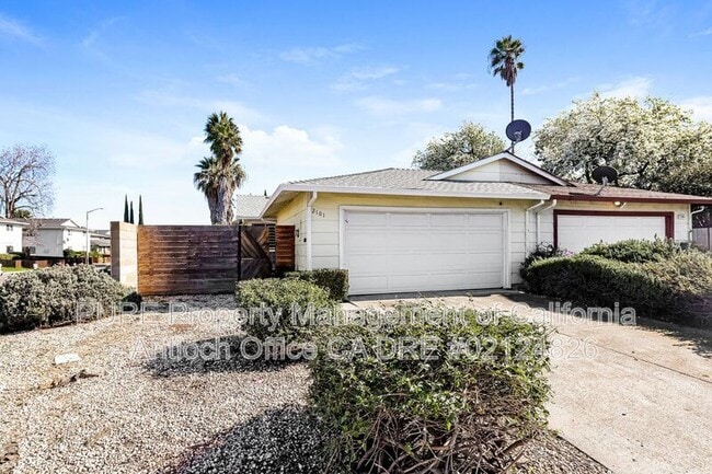 Foto del edificio - 2101 Banyan Way