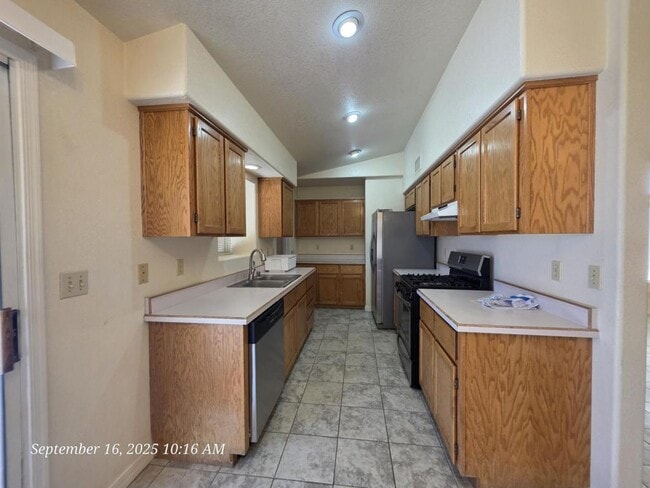 Foto del edificio - 3757 Lass Ave