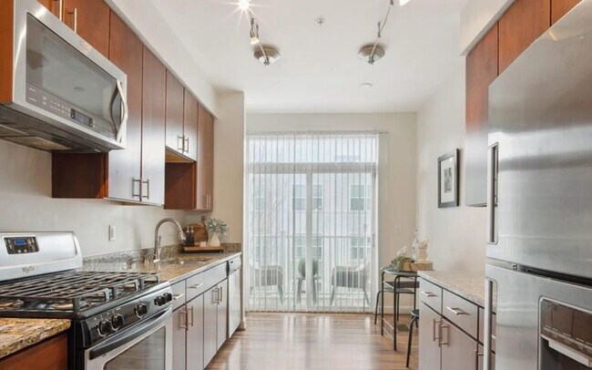 Foto del edificio - 2517 Sayles Pl SE