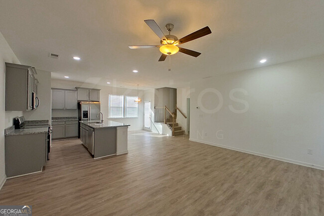 Foto del edificio - 137 English Oak Ln