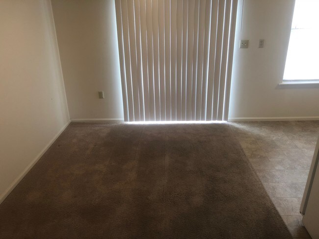 Foto del edificio - 5428 Springtide Dr