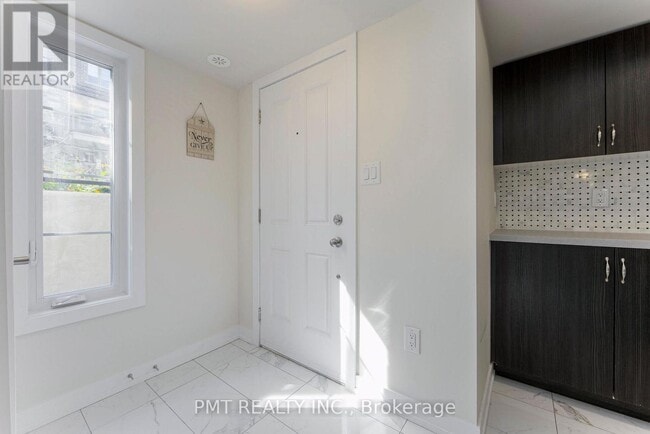 Building Photo - 2355 Sheppard Ave W