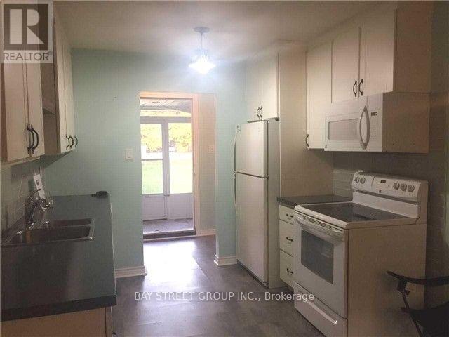 Building Photo - 24 Metro Rd N