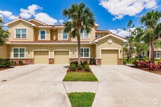 Building Photo - 3215 Oriole Dr