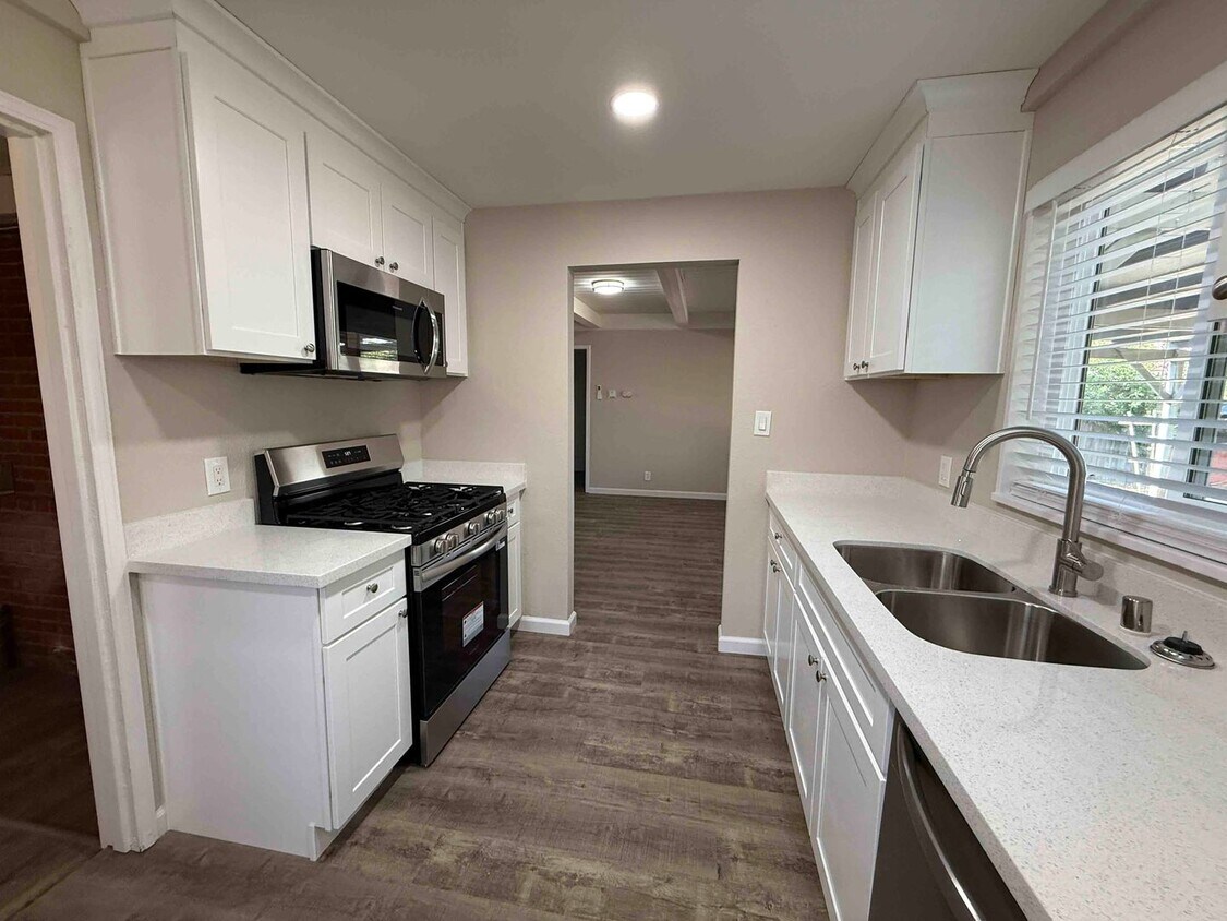 Foto principal - 3 Bed Home