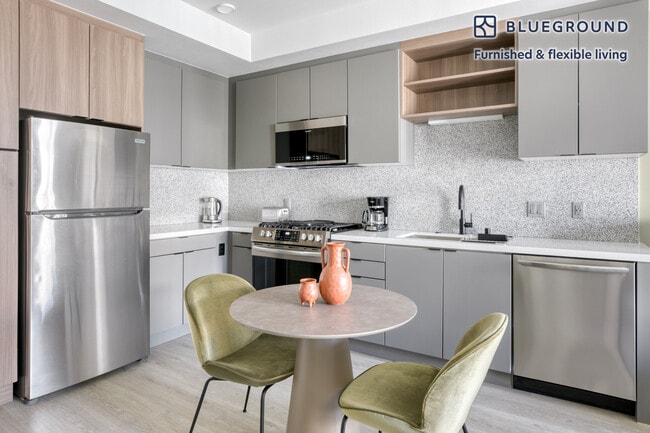 Foto del edificio - 310 Del Sol Dr