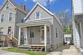 Building Photo - 416 Ada St