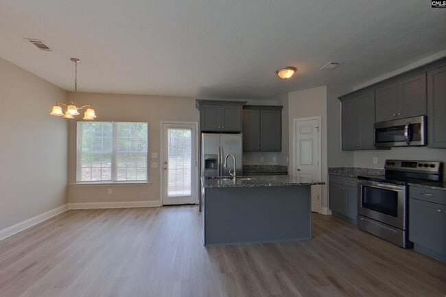 Building Photo - 110 Darian Dr